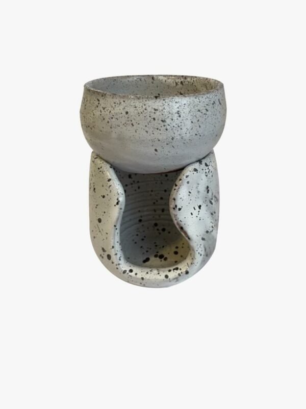 Small Pottery Oil Diffuser by Areej Aromatherapy