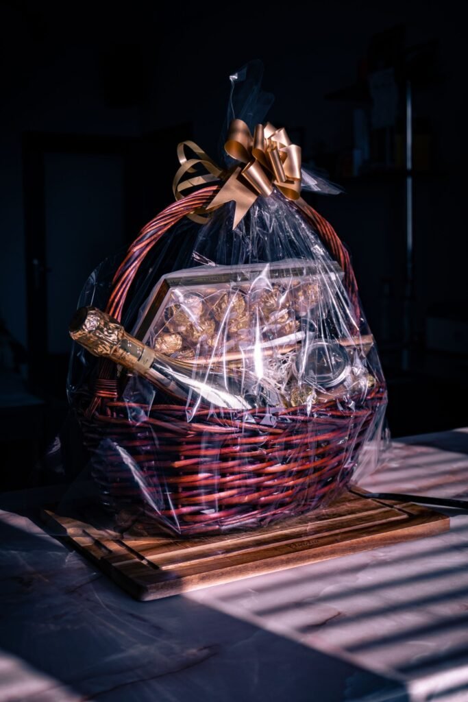 Luxurious housewarming gift basket