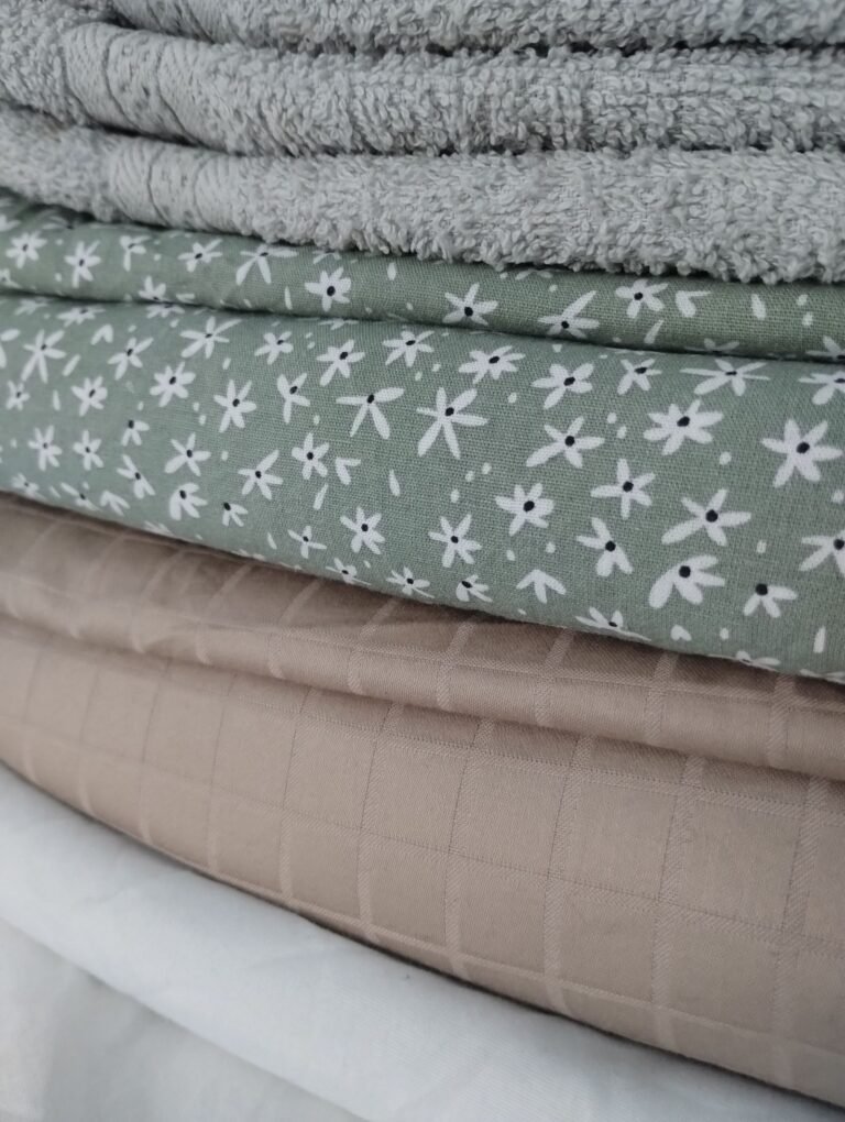 Towel packs